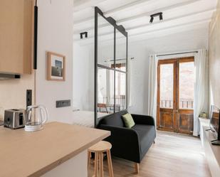 Bedroom of Study to rent in  Barcelona Capital  with Air Conditioner