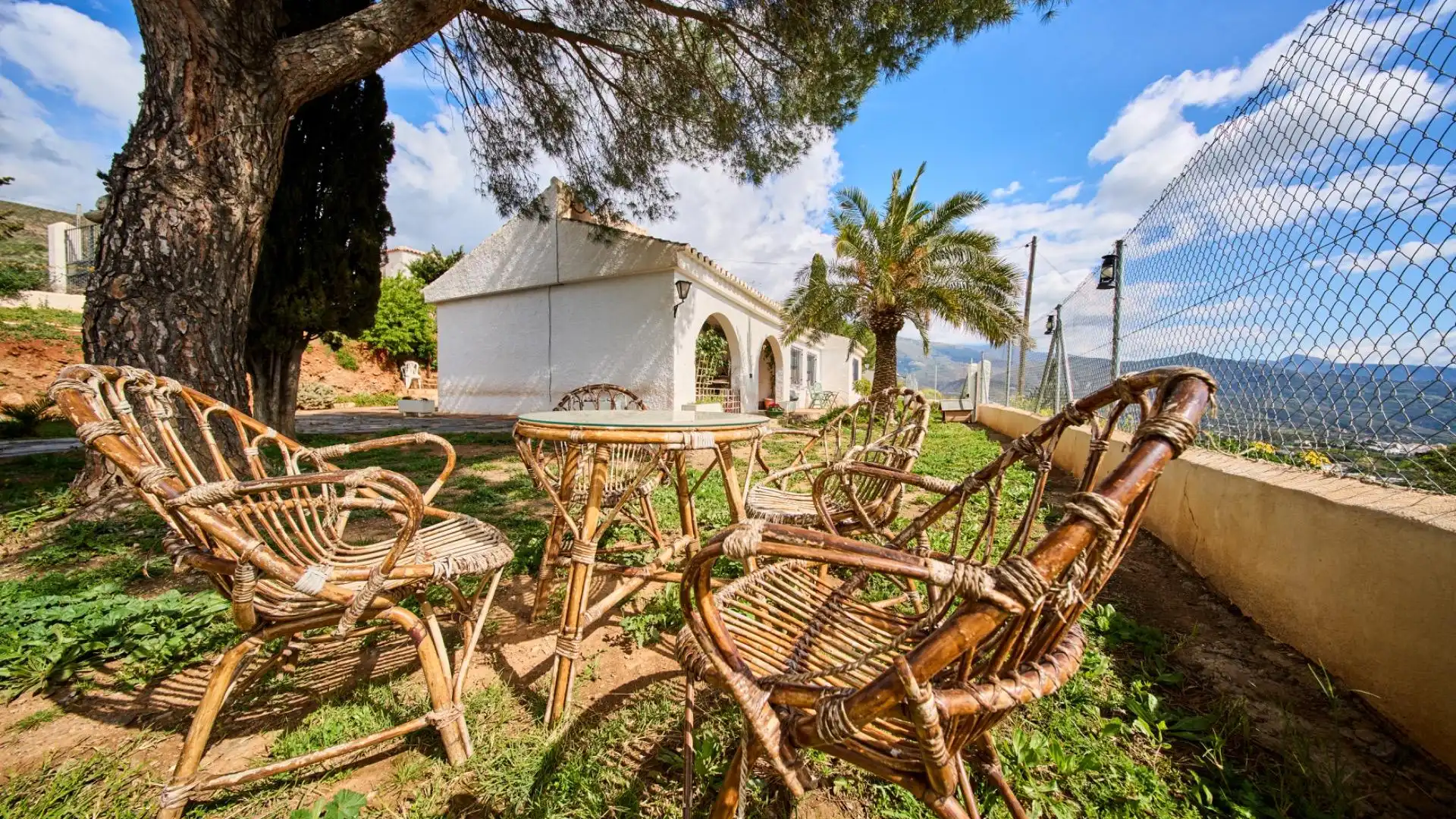 Garden of Country homes for sale in Órgiva