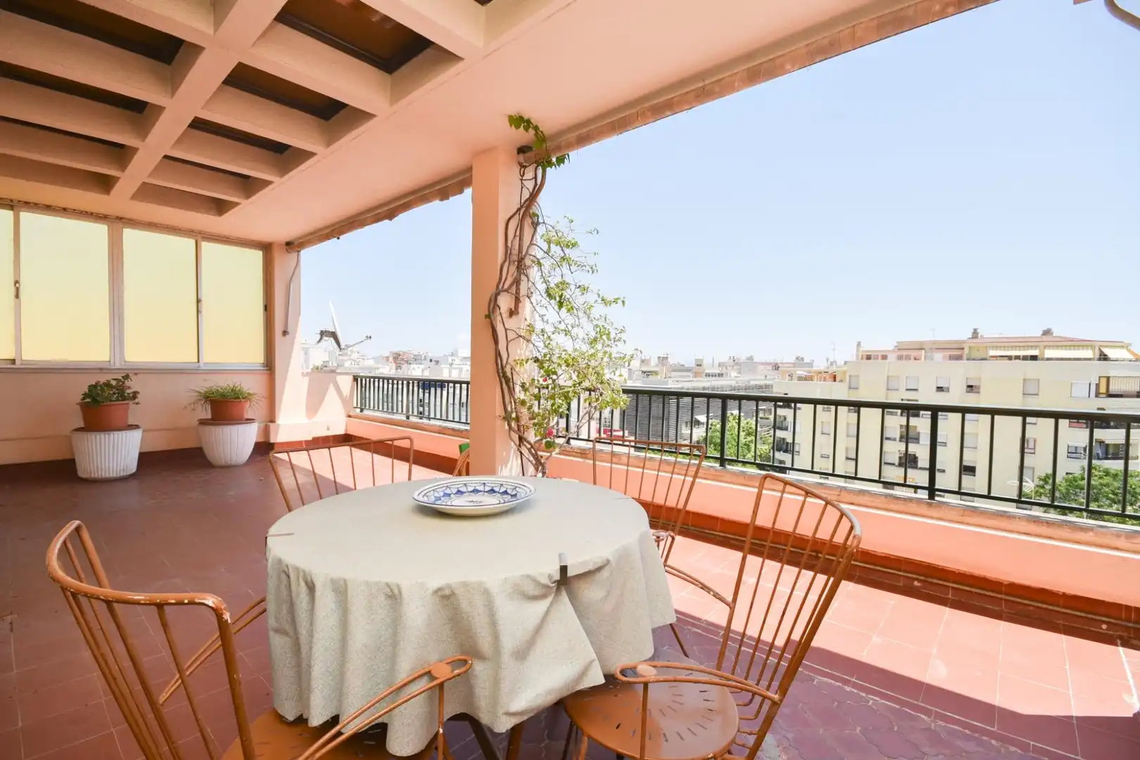 Terraza de Piso en venta en  Palma de Mallorca con Terraza y Balcón
