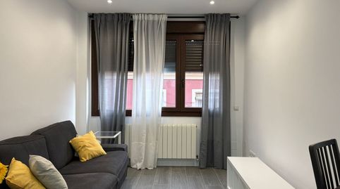 Foto 2 de Piso de alquiler en Virtudes, 14, Almagro, Madrid Capital