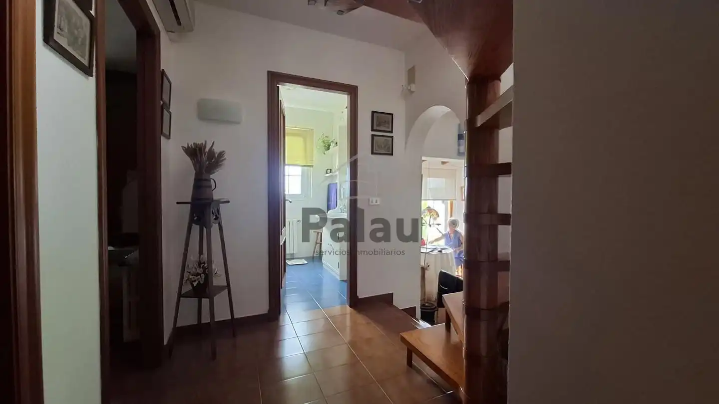 Houses for sale in Es Castell  with Air Conditioner, Heating and Private garden