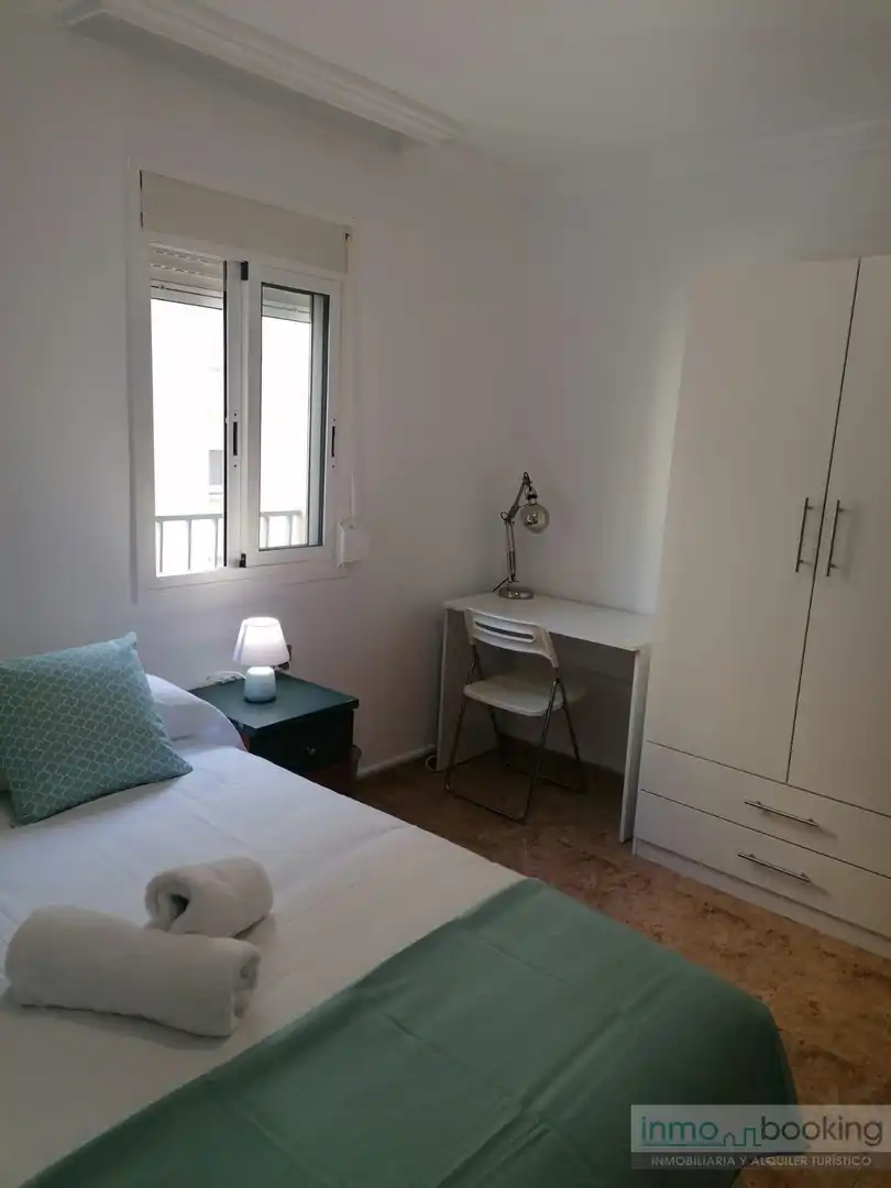 Habitación de Apartamento en venta en Reus con Aire acondicionado, Calefacción y Terraza