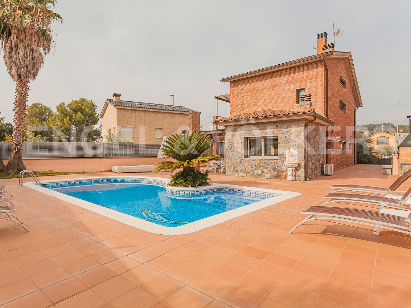 Swimming pool of House or chalet for sale in Viladecavalls  with Air Conditioner, Heating and Swimming Pool