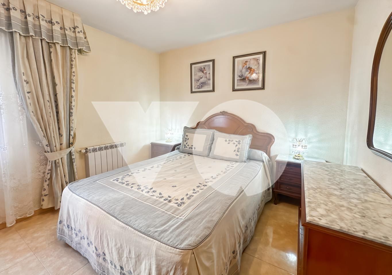 Bedroom of Planta baja for sale in  Madrid Capital  with Storage room and Furnished
