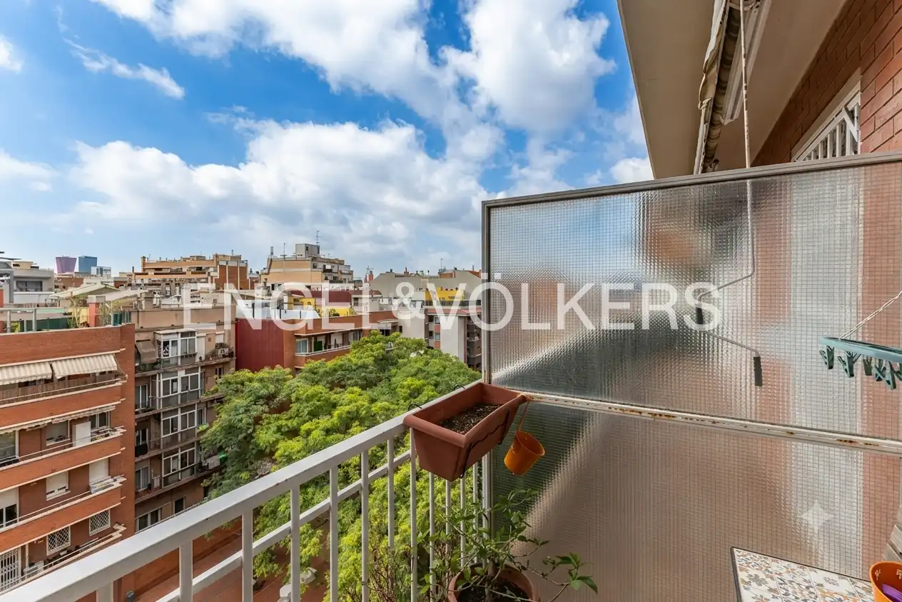 Terrassa de Àtic en venda en L'Hospitalet de Llobregat amb Calefacció, Terrassa i Moblat