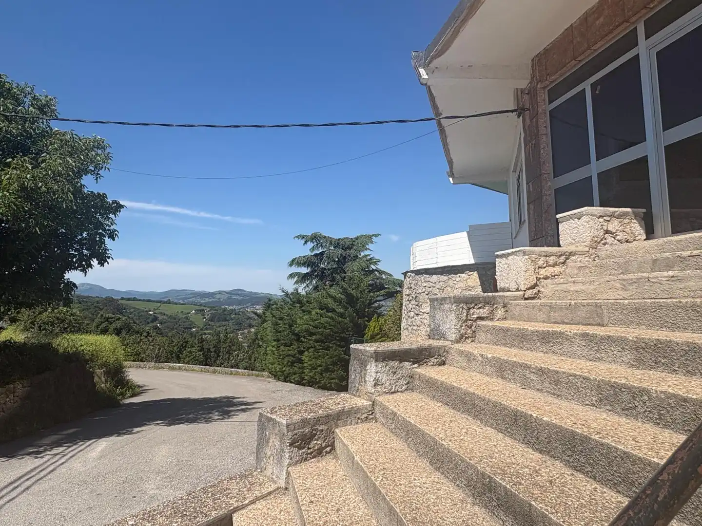 Vista exterior de Piso de alquiler en Laredo con Amueblado