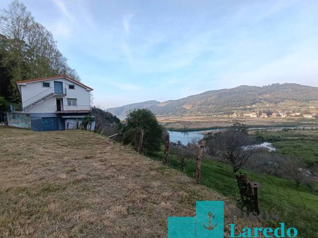 Casa-chalet en Venta en Calle Carasa-Angustina, 1 en Voto