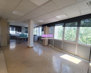 Office to rent in Badalona