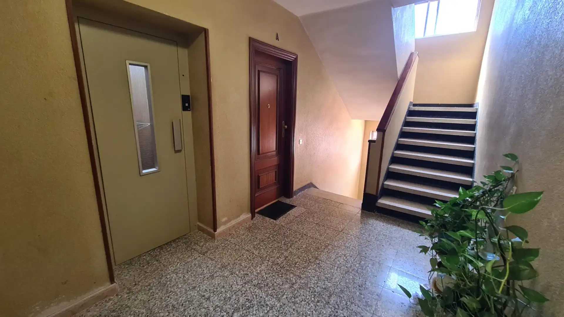 Flat with terrace for sale in Calle Doctor Villalobos 11, imagen 16