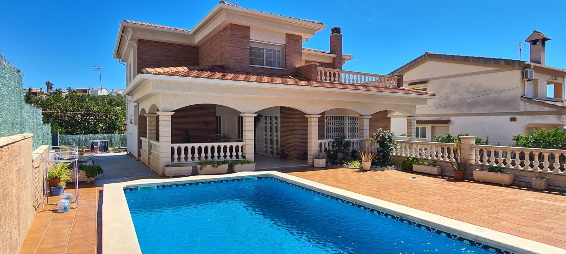Piscina de Casa o xalet en venda en Calafell amb Calefacció, Jardí privat i Terrassa