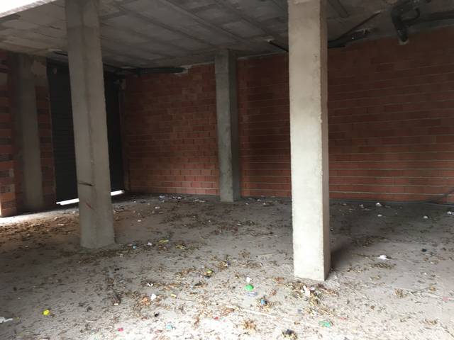 Local comercial en Alquiler en Carrer de Sant Carles en Albal