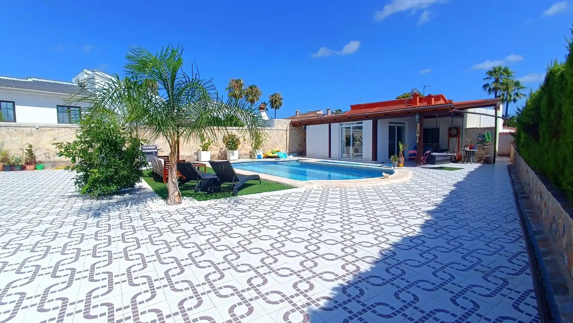 Casa con piscina en venta en Calle Barranco, imagen 6