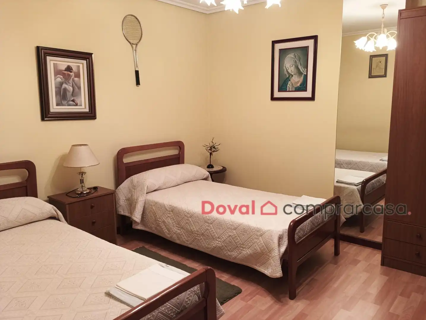 Habitación de Piso de alquiler en Vigo  con Calefacción, Parquet y Amueblado