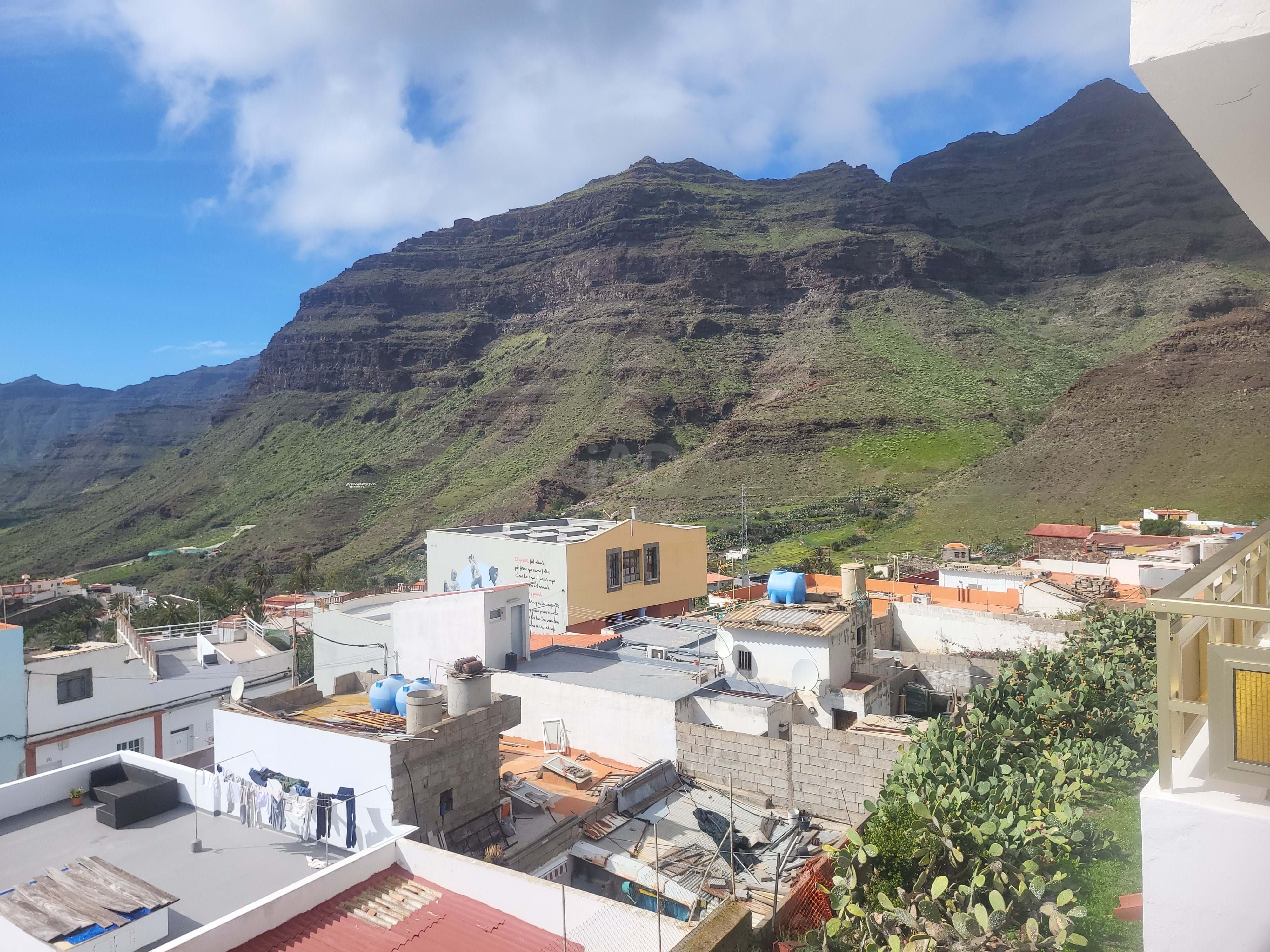 Außenansicht von Wohnung zum Verkauf in La Aldea de San Nicolás  mit Klimaanlage, Heizung und Terrasse