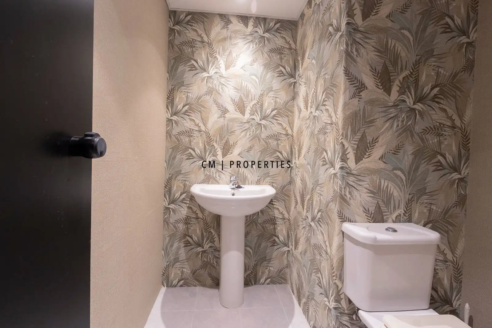 Baño de Oficina de alquiler en Valencia con Aire acondicionado