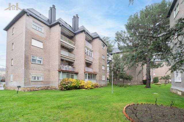 Piso en Venta en Calle Ibersierra en Guadarrama