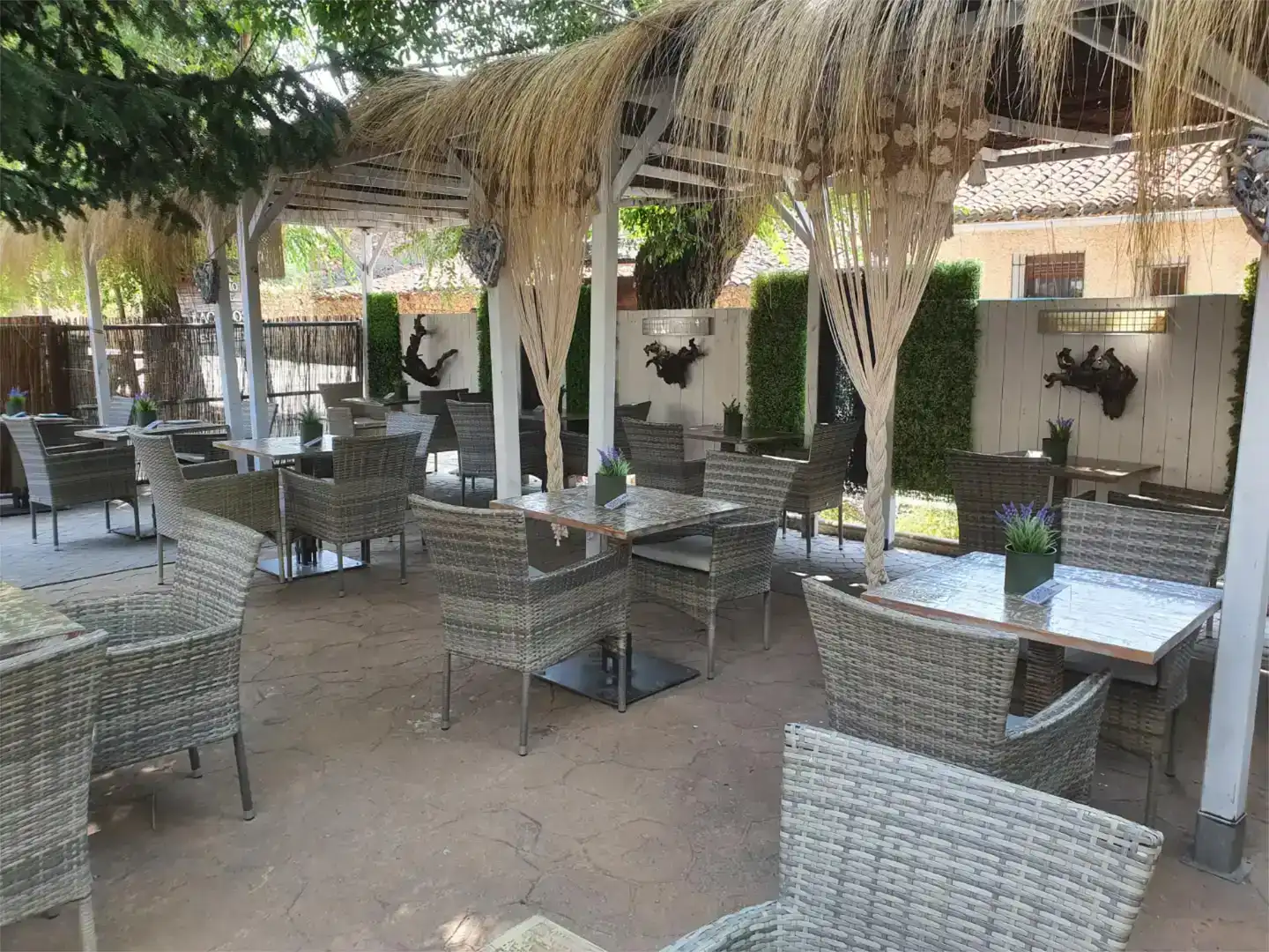 Terrasse von Country house zum Verkauf in Madrid mit Klimaanlage, Privatgarten und Parkett