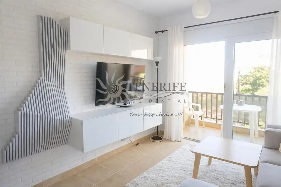 Living room of Flat for sale in Arona  with Terrace and Furnished