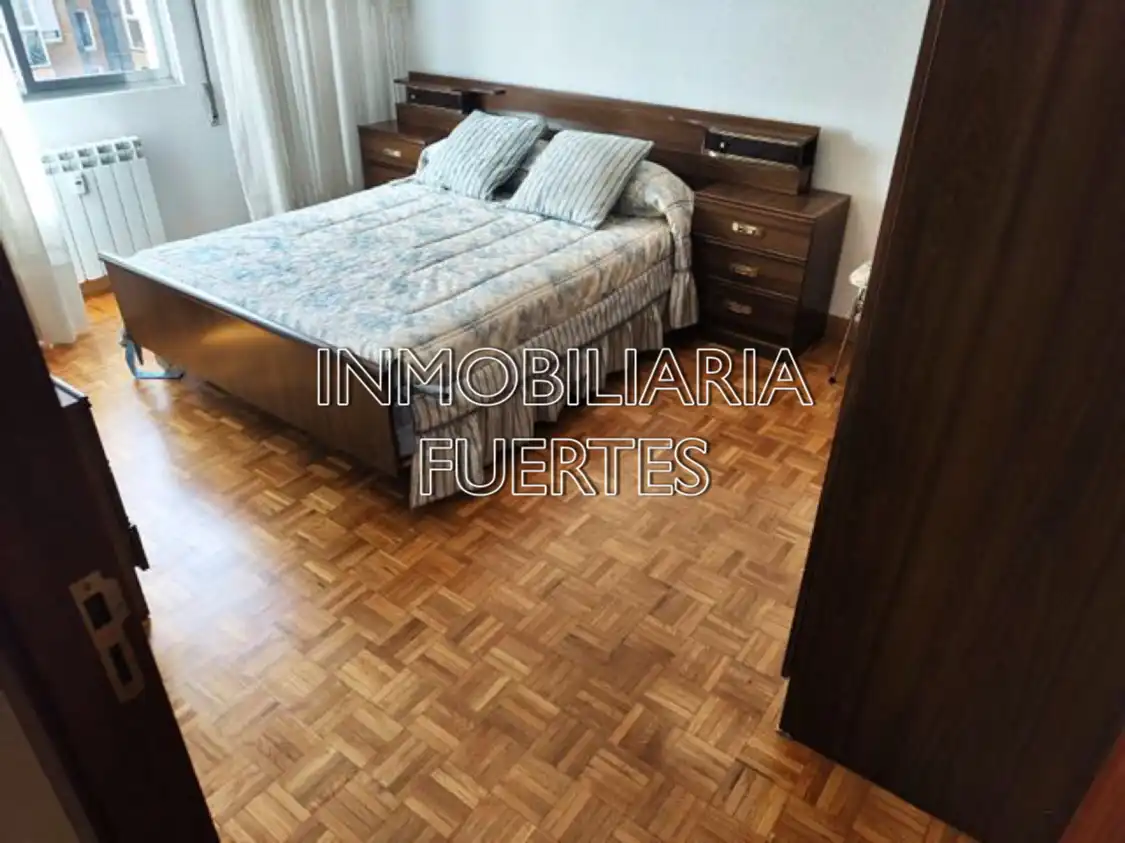Flat for rent in Avenida de Mariano Andrés, Las Ventas