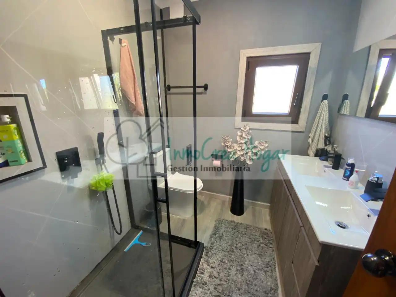Badezimmer von Haus oder Chalet zum Verkauf in Salvaterra de Miño mit Heizung, Privatgarten und Terrasse