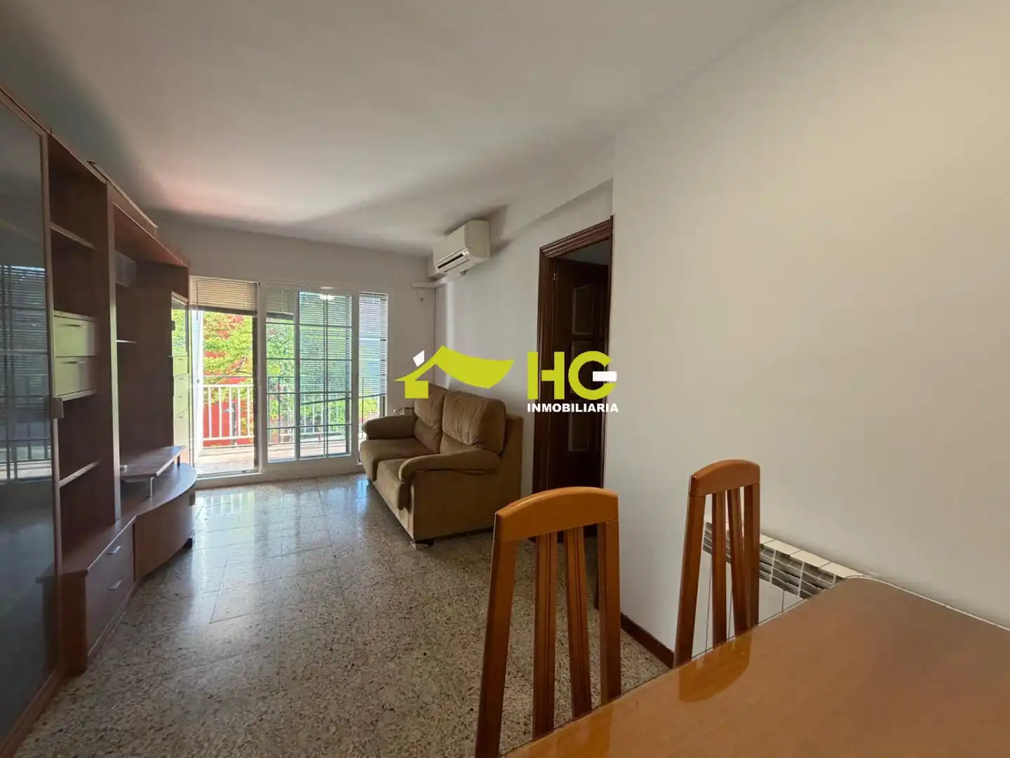 Vista exterior de Piso en venta en Móstoles con Aire acondicionado y Calefacción