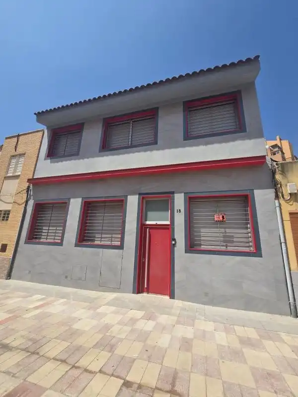 Edifici en venda a Calle la Asunción, Barrio de San Blas