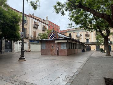 Locale commerciale in affitto a Centre
