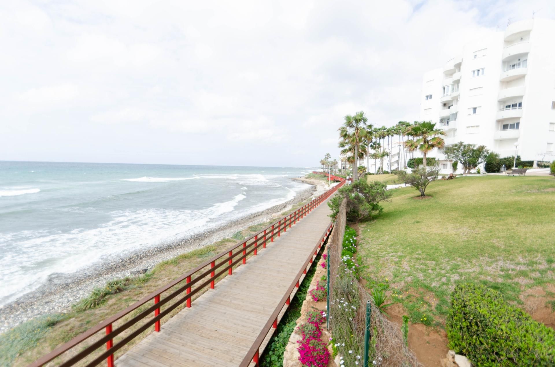 Exterior view of Building for sale in Mijas