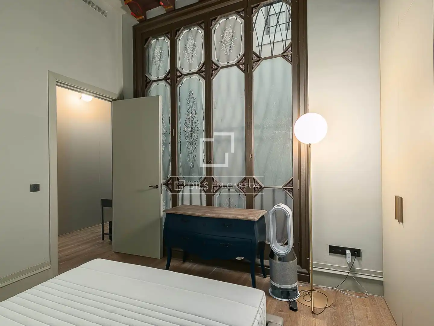 Schlafzimmer von Wohnung zum Verkauf in Barcelona mit Klimaanlage, Heizung und Möbliert