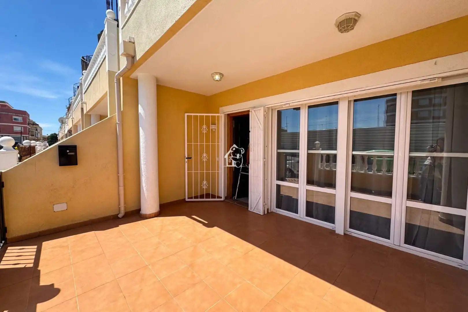 Vista exterior de Apartamento de alquiler en Formentera del Segura con Aire acondicionado, Terraza y Amueblado