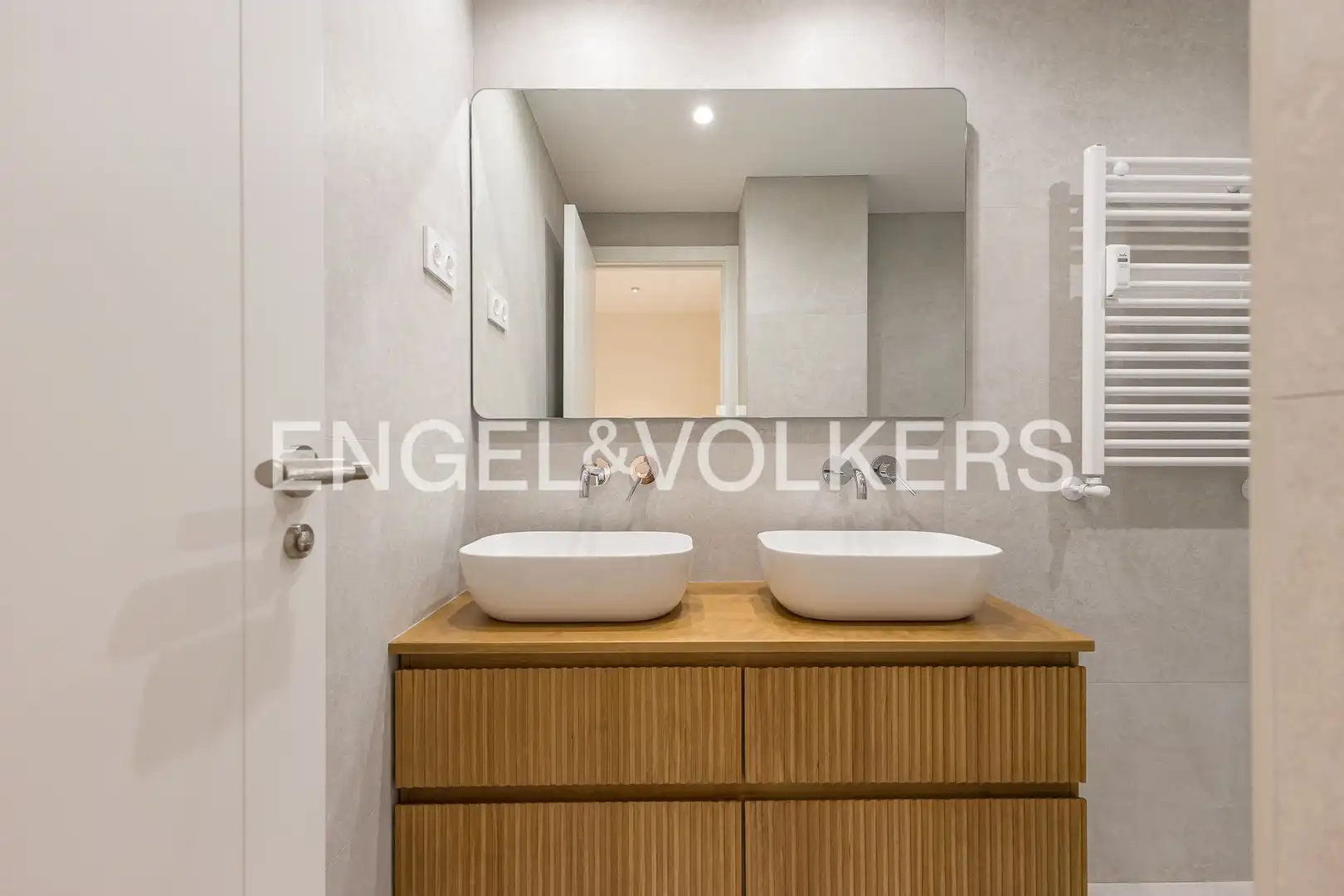 Baño de Piso en venta en Madrid con Aire acondicionado, Calefacción y Parquet