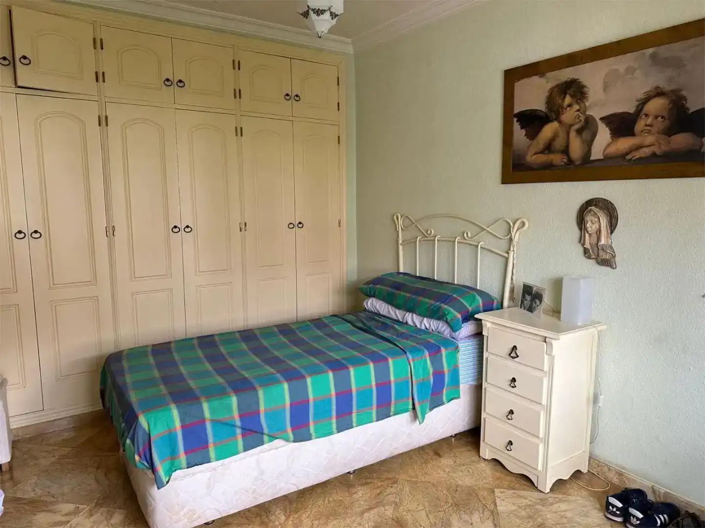 Habitación de Piso en venta en Constantina con Aire acondicionado, Trastero y Amueblado