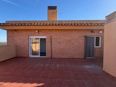 Ático con ascensor en venta en Benaguasil
