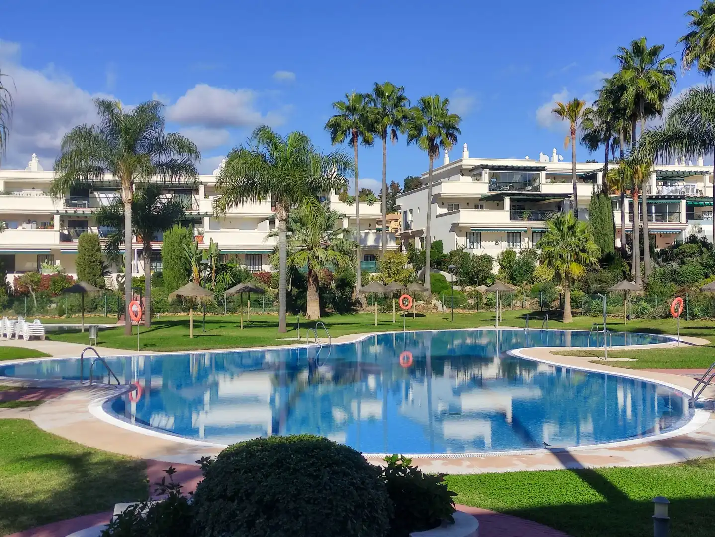 Garden of Attic for sale in Marbella  with Air Conditioner, Terrace and Swimming Pool
