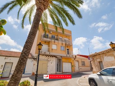 Apartment with balcony for sale in San Miguel de Salinas