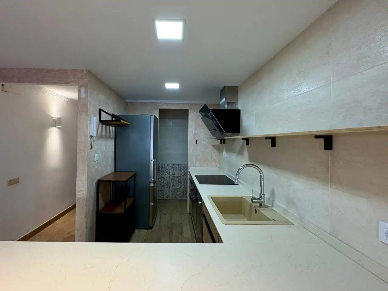 Flat with terrace to rent in Calle Tinent Coronel Sagués, imagen 5