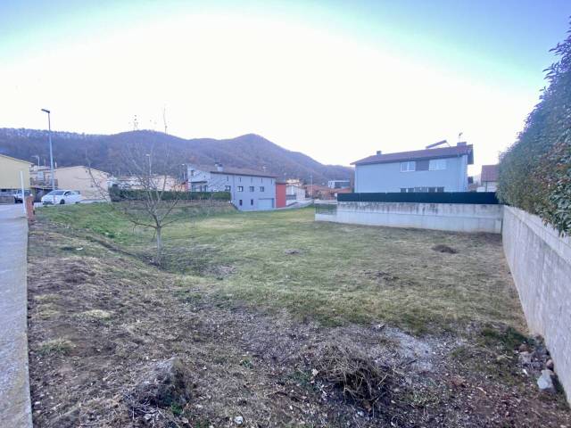 Terreno residencial en Venta en Sant Joan Les Fonts