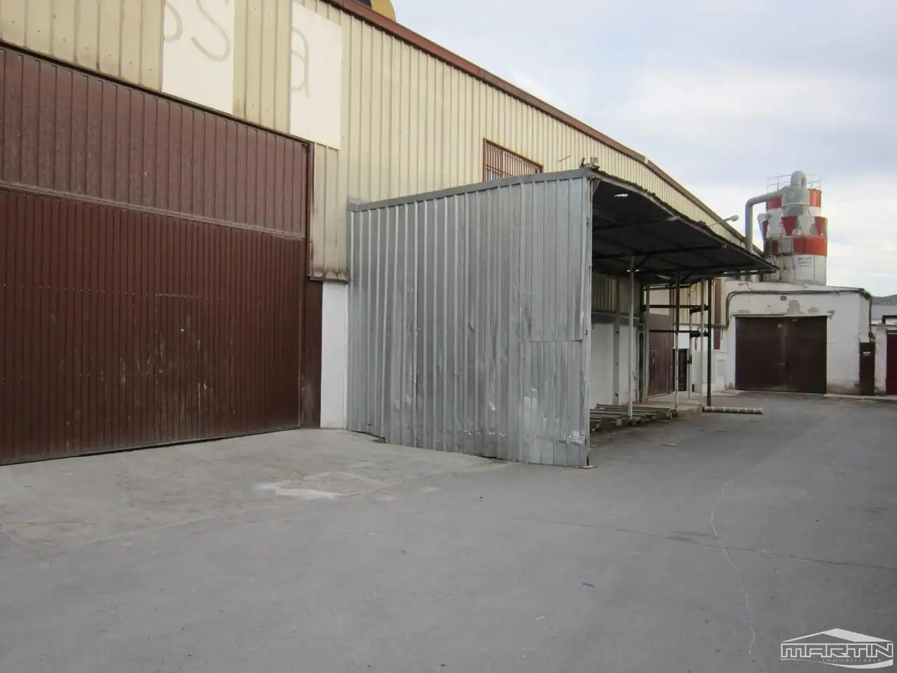 Nave industrielle à vendre à De Cabra