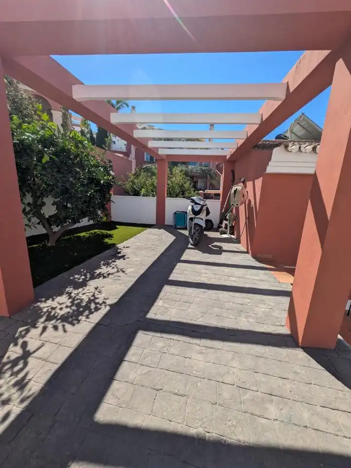 Außenansicht von Haus oder Chalet zum Verkauf in Vélez-Málaga