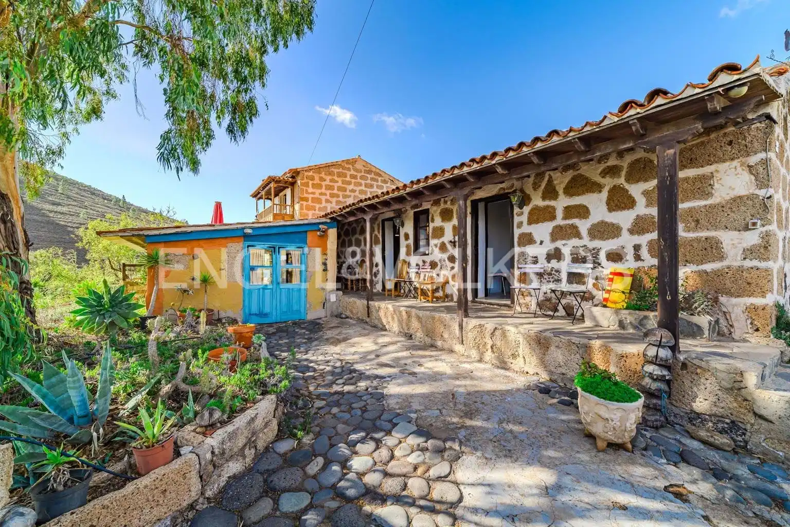 Exterior view of Houses for sale in Vilaflor de Chasna  with Terrace and Furnished