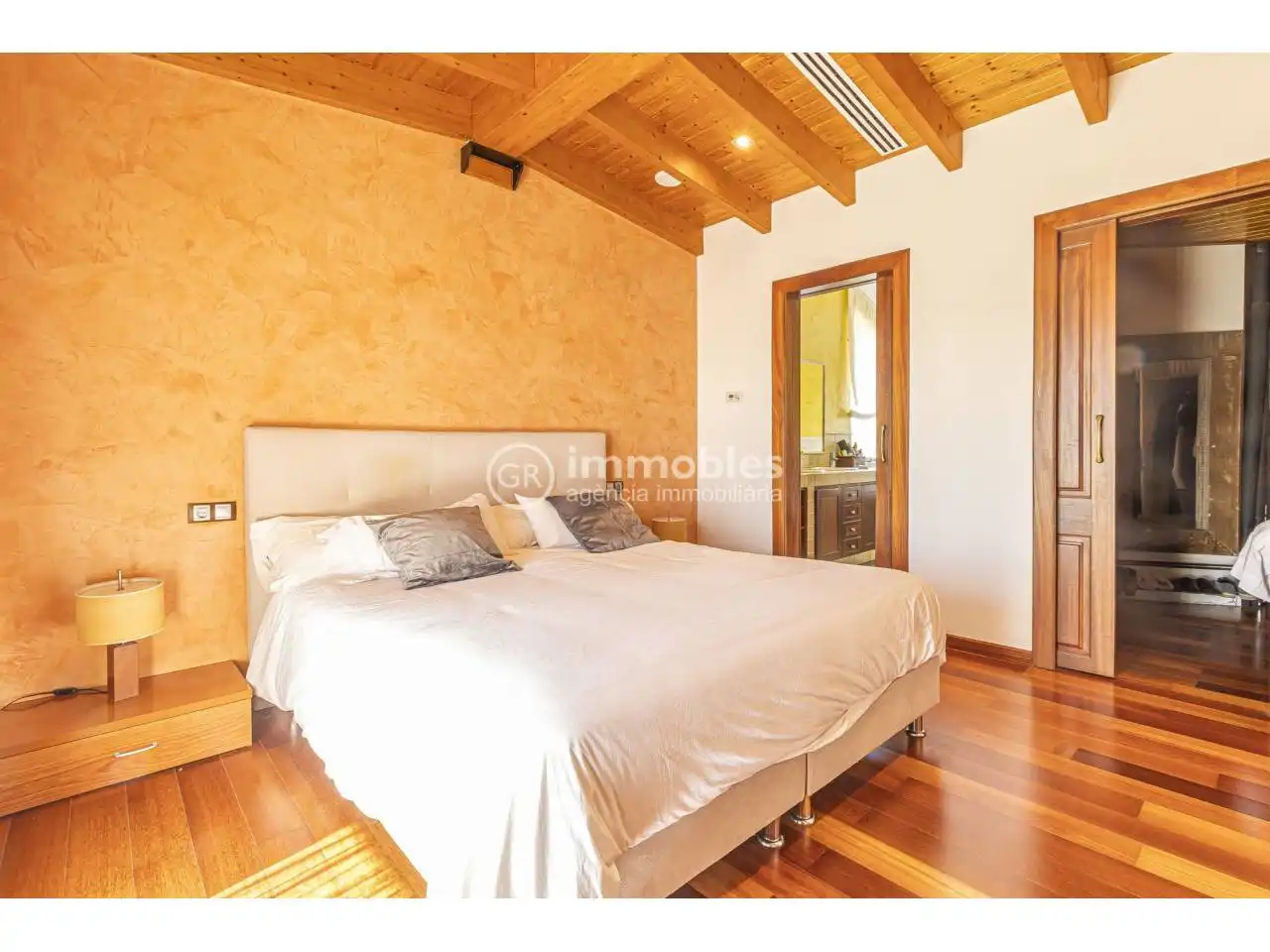 Habitación de Casa o chalet en venta en Alaró con Aire acondicionado, Calefacción y Jardín privado