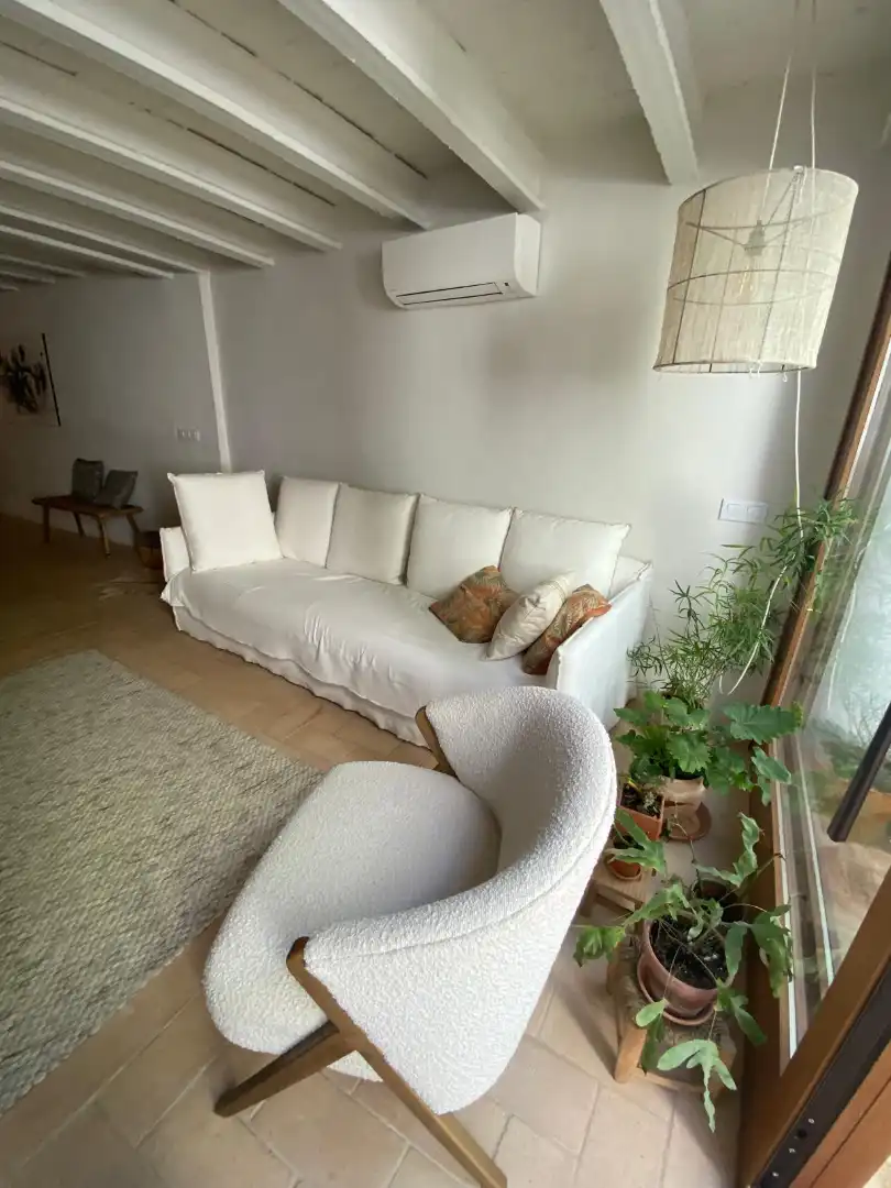 Living room of Country homes for rent in Albons  with Air Conditioner, Heating and Private garden