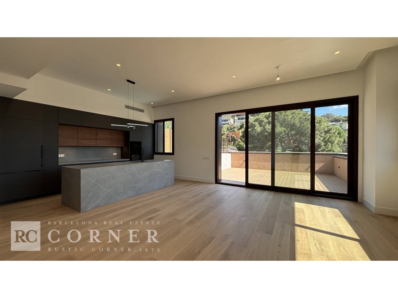 Vista exterior de Piso en venta en  Barcelona Capital con Aire acondicionado, Parquet y Terraza