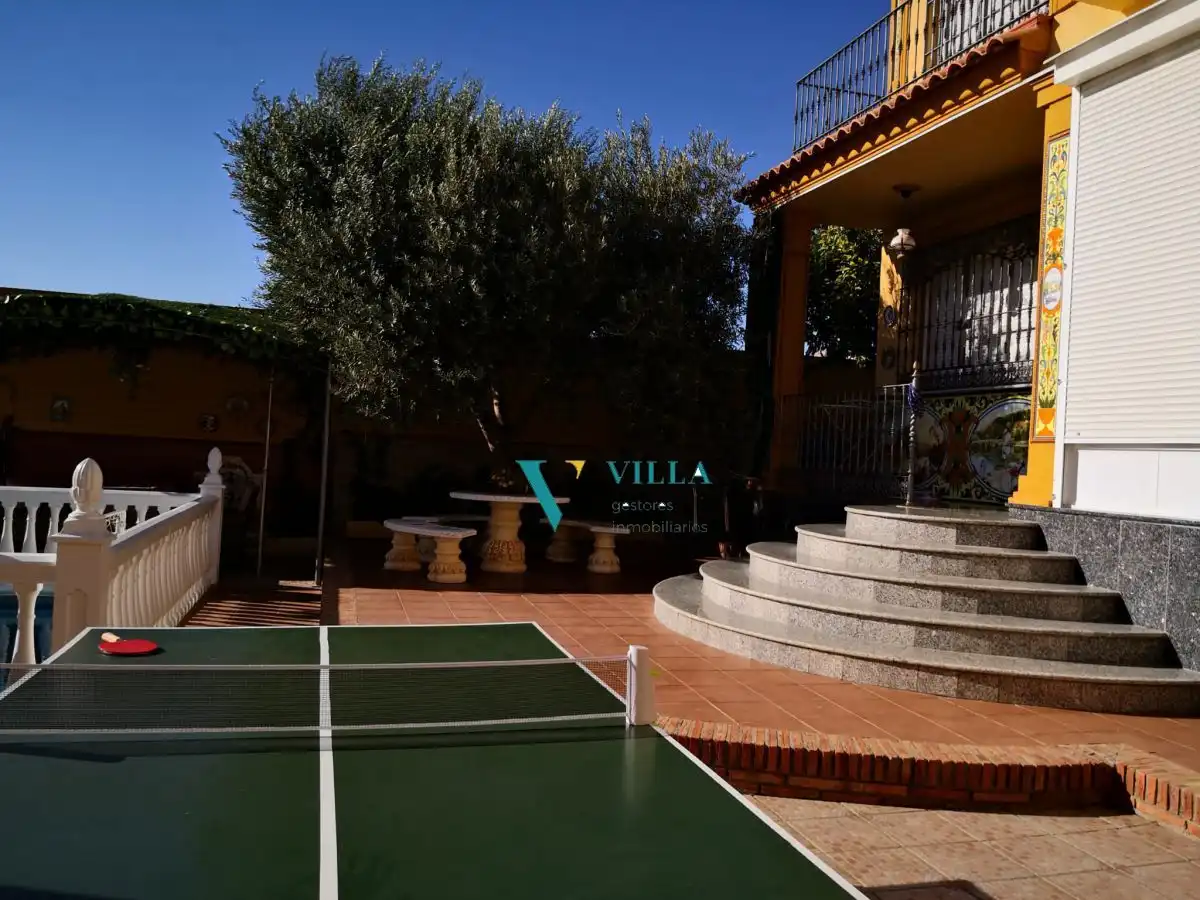 Jardí de Casa o xalet en venda en Alcalá de Guadaira amb Piscina