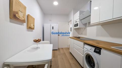 Foto 2 de Pis de lloguer a Calle Larra, La Buhaira,  Sevilla Capital