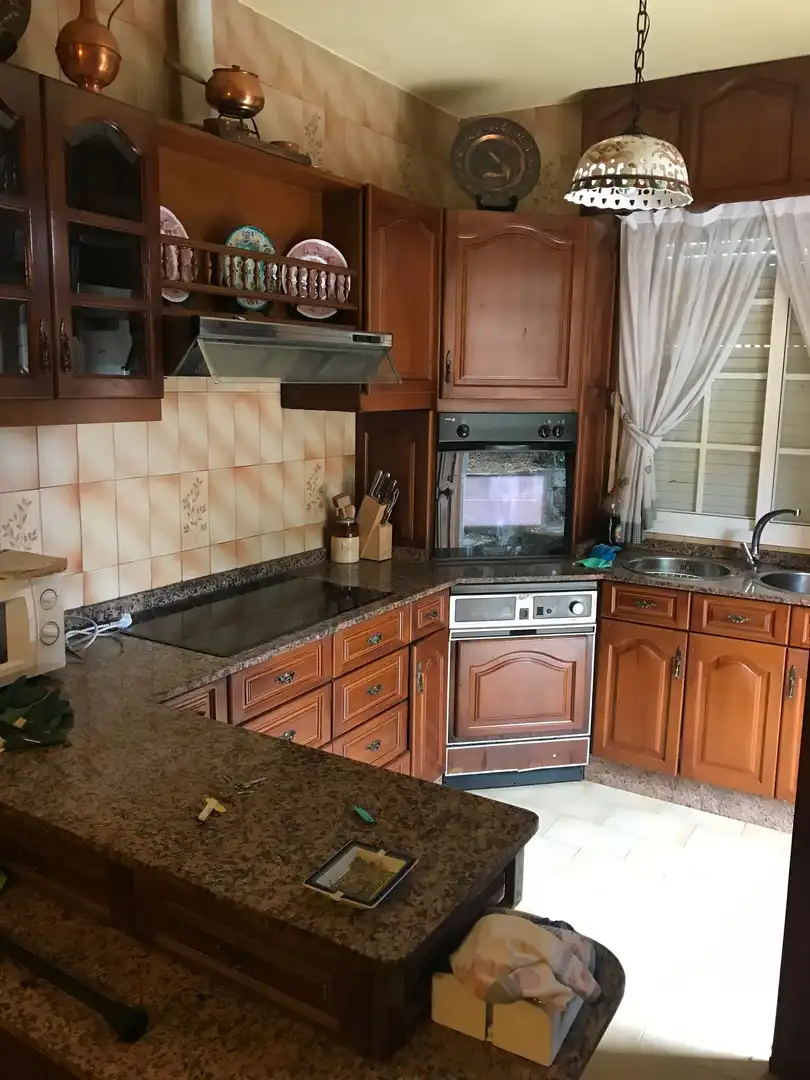 Kitchen of Houses for sale in Pontevedra Capital   with Private garden, Terrace and Swimming Pool