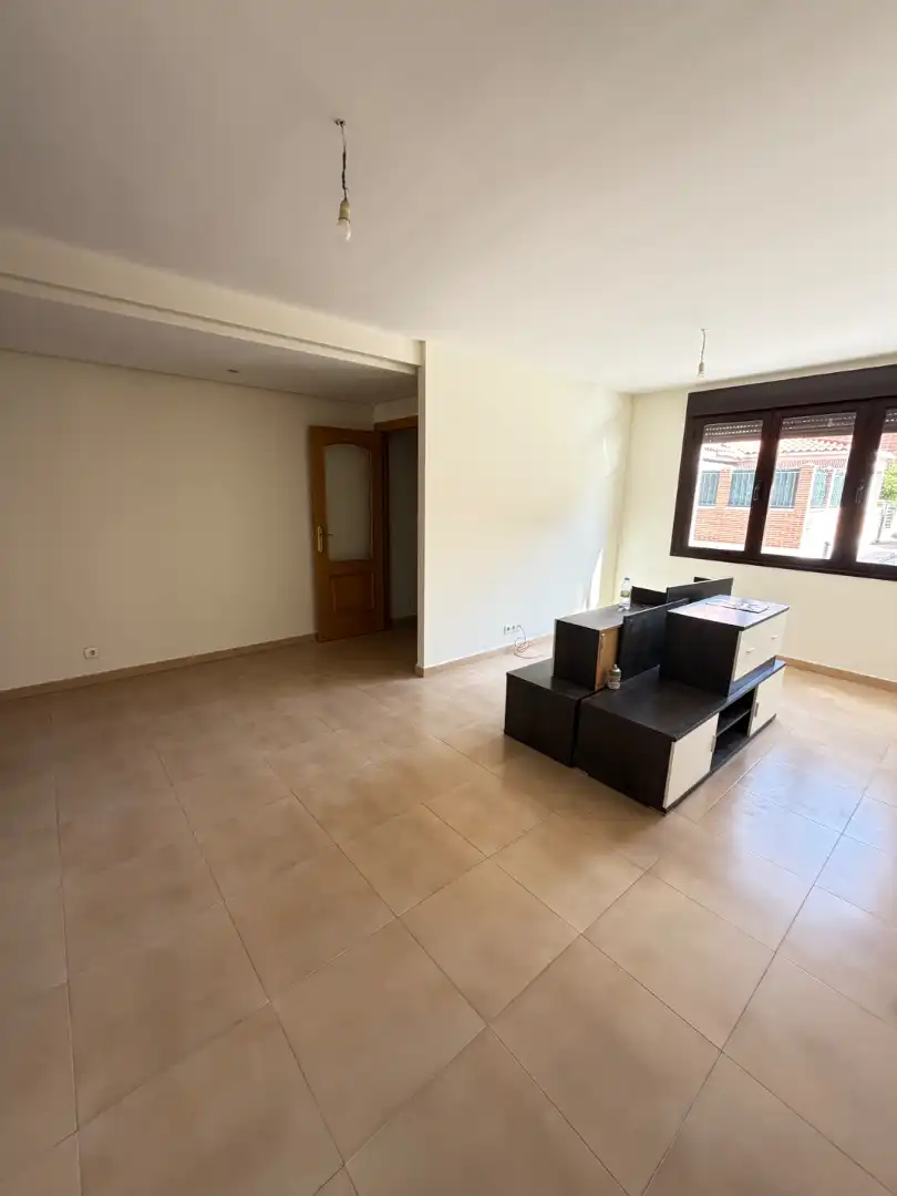 Maison mitoyenne avec jardin à vendre à Calle Jorge Guillén