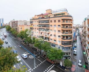 Vista exterior de Pis en venda en  Madrid Capital amb Aire condicionat i Calefacció