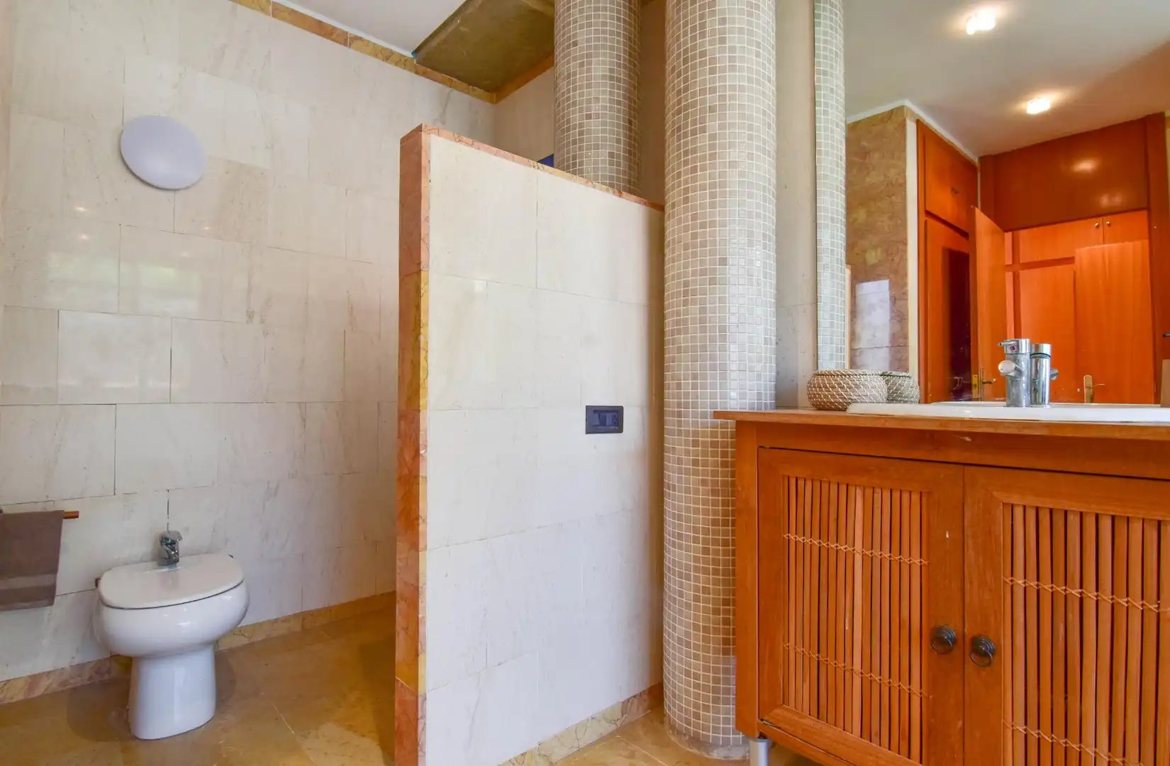 Badezimmer von Haus oder Chalet zum Verkauf in Gilet mit Heizung, Privatgarten und Terrasse