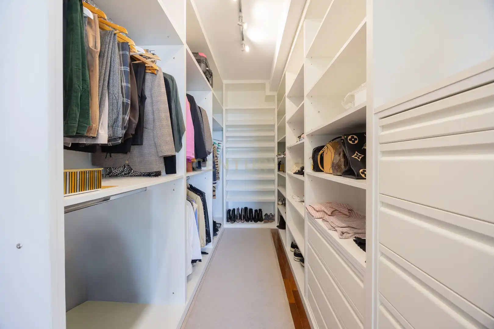 Apartamento en venta en Madrid con Piscina